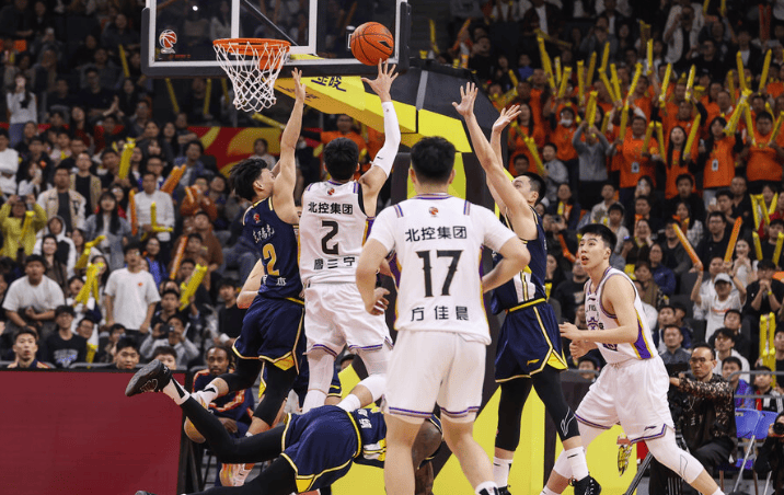 kaiyun-北控29分惨败揪出罪人！国手控卫9中2+正负值最低，坑惨张庆鹏