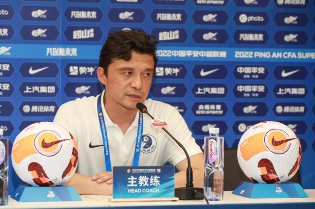 开云体育-谢晖：把体能战术分开是严重误区 再谈“就压着打”